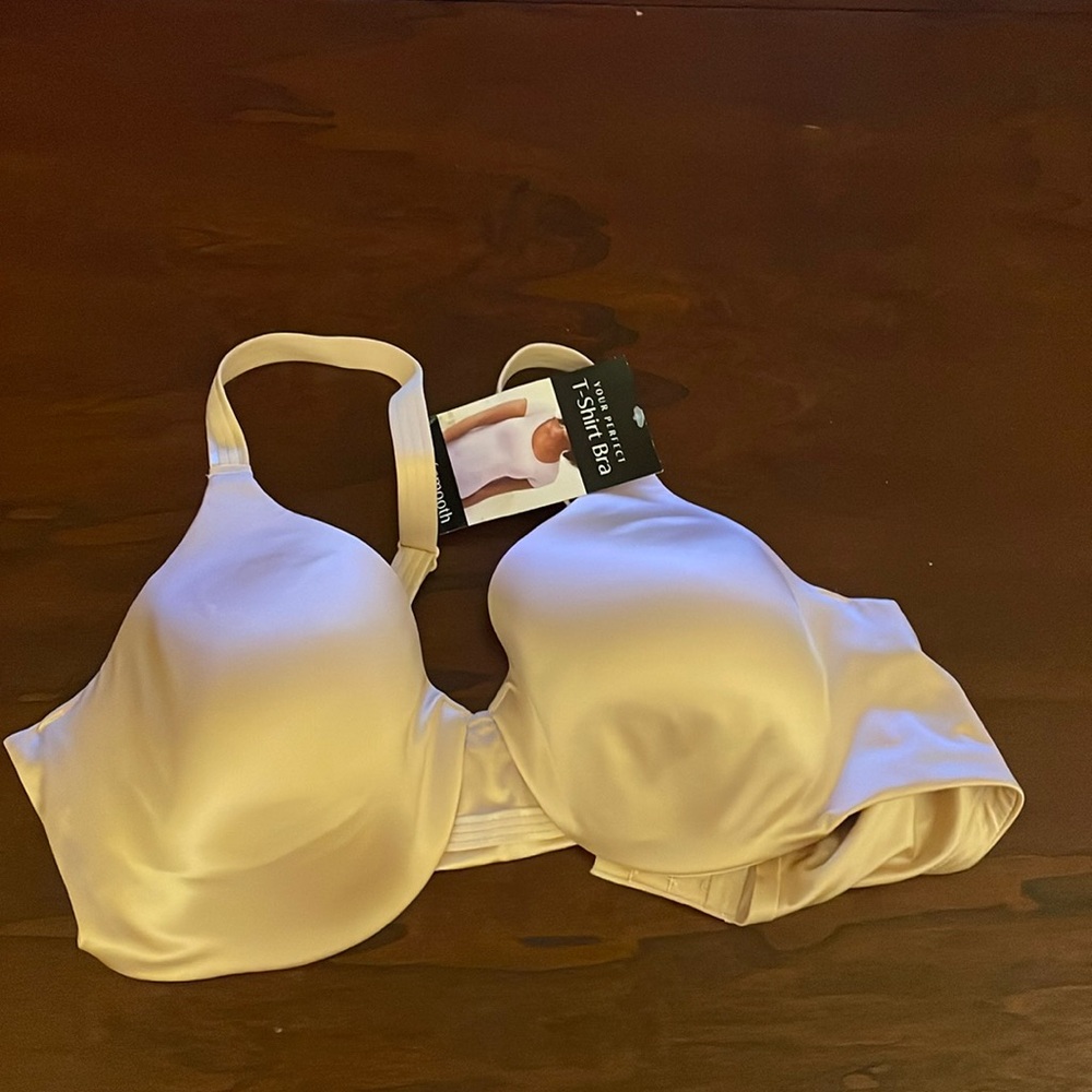 NWT Bali your perfect t-shirt bra 38c